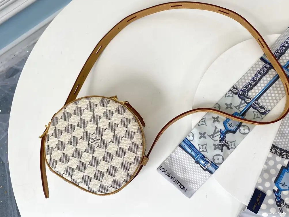 FS CHEAP BOITE LOUIS CHAPEAU PM VUITTON SOUPLE 0701